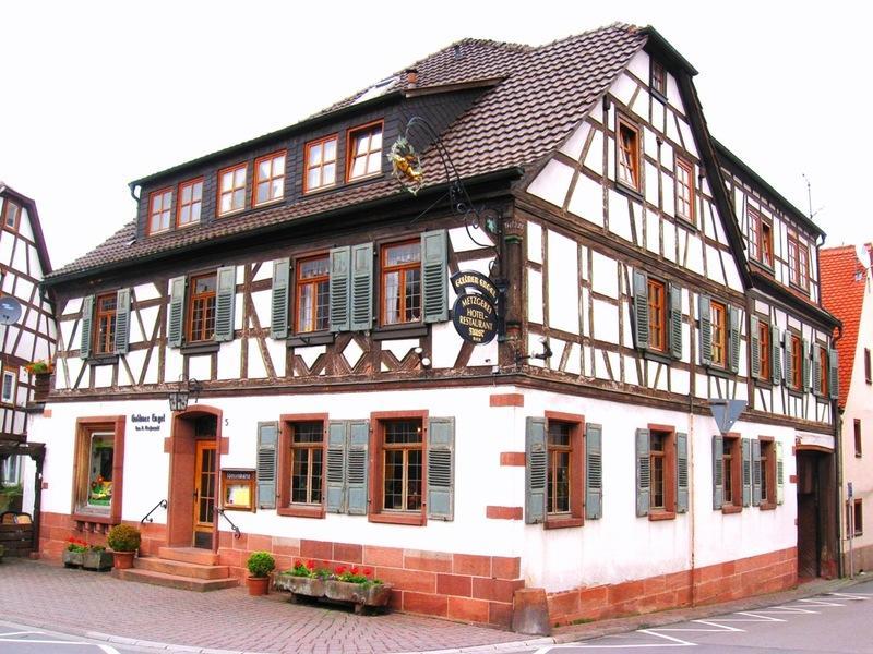 Goldner Engel, Restaurant - Hotel - Metzgerei Laudenbach  Екстер'єр фото